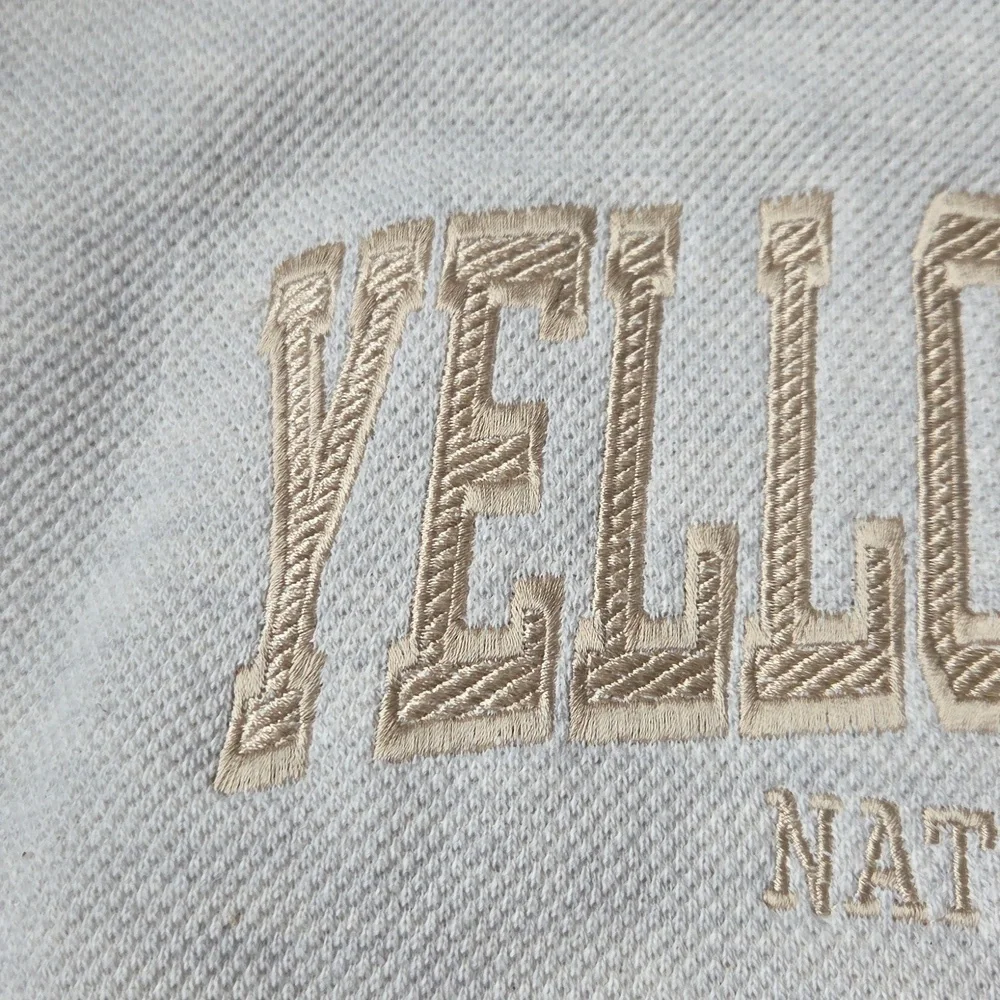 Yellowstone National Park Cream Embroidered Sweatshirt Hoodie Pacific & Co. Med - Picture 6 of 16